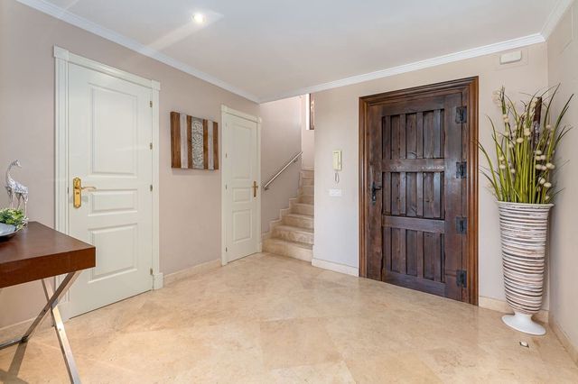 3 camera da letto Casa in vendita in El Paraiso, Estepona con piscina - 745.000 € (Rif: 10128405)
