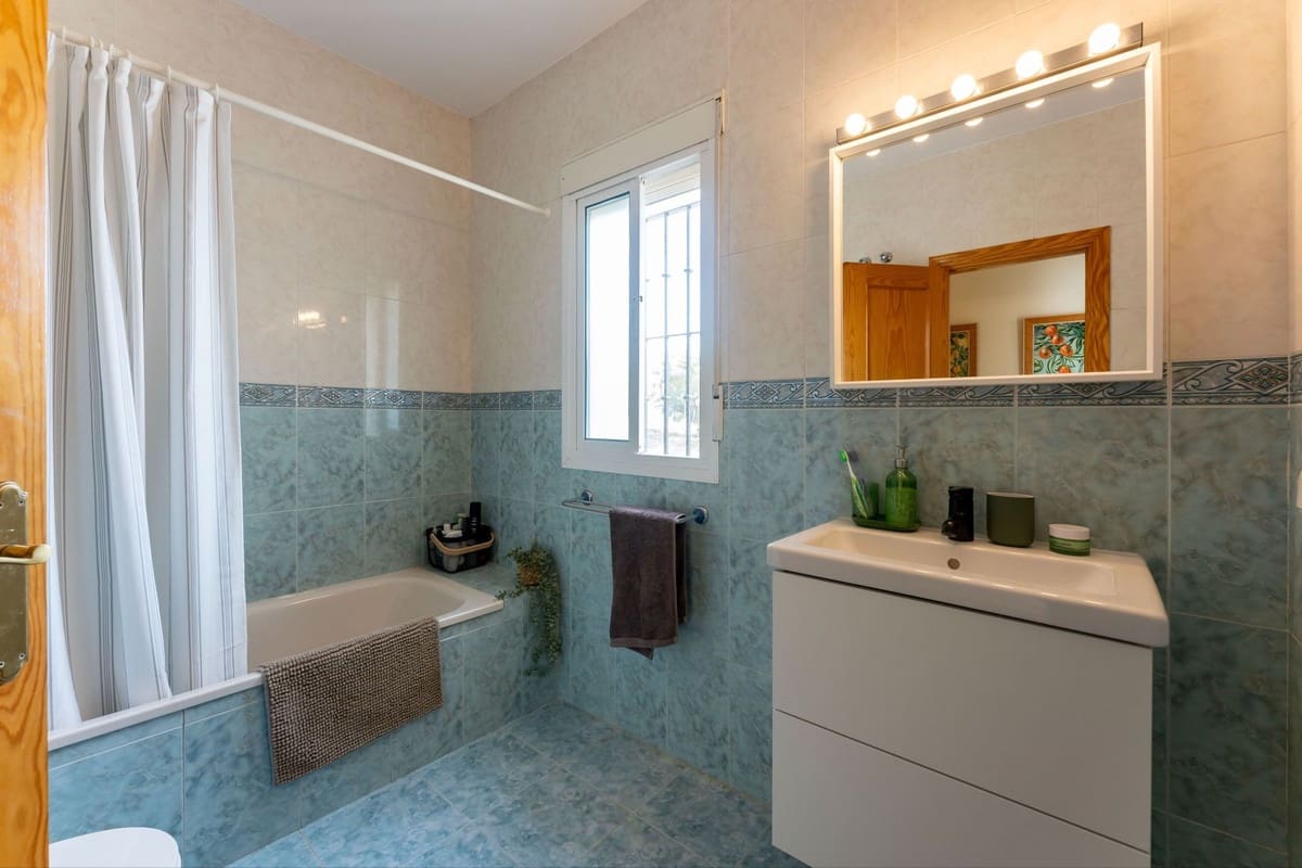 3 bedroom Finca/Country House for sale in Casarabonela with pool garage - € 355,000 (Ref: 10128413)