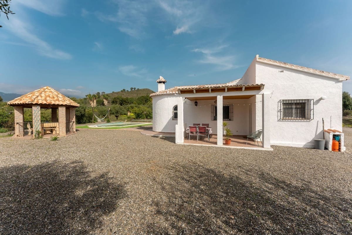 3 bedroom Finca/Country House for sale in Casarabonela with pool garage - € 355,000 (Ref: 10128413)