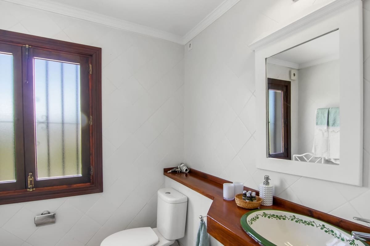 6 slaapkamer Finca/Landhuis te koop in Canillas de Albaida met zwembad garage - € 1.195.000 (Ref: 10128417)