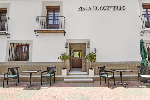 6 slaapkamer Finca/Landhuis te koop in Canillas de Albaida met zwembad garage - € 1.195.000 (Ref: 10128417)
