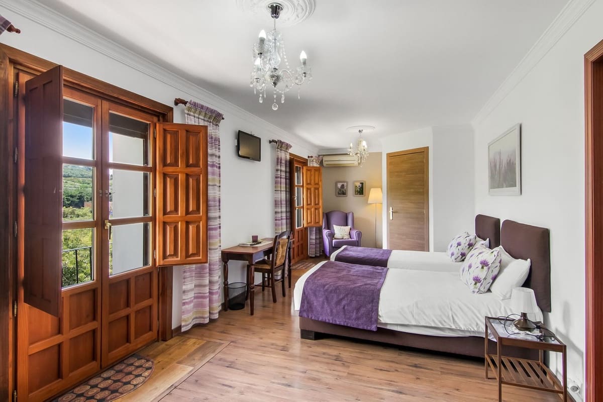 6 slaapkamer Finca/Landhuis te koop in Canillas de Albaida met zwembad garage - € 1.195.000 (Ref: 10128417)