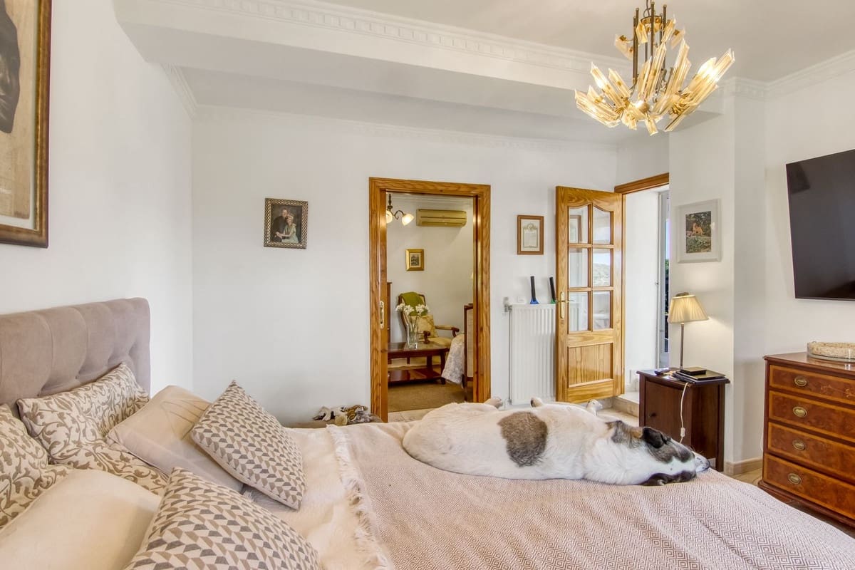 6 slaapkamer Finca/Landhuis te koop in Canillas de Albaida met zwembad garage - € 1.195.000 (Ref: 10128417)