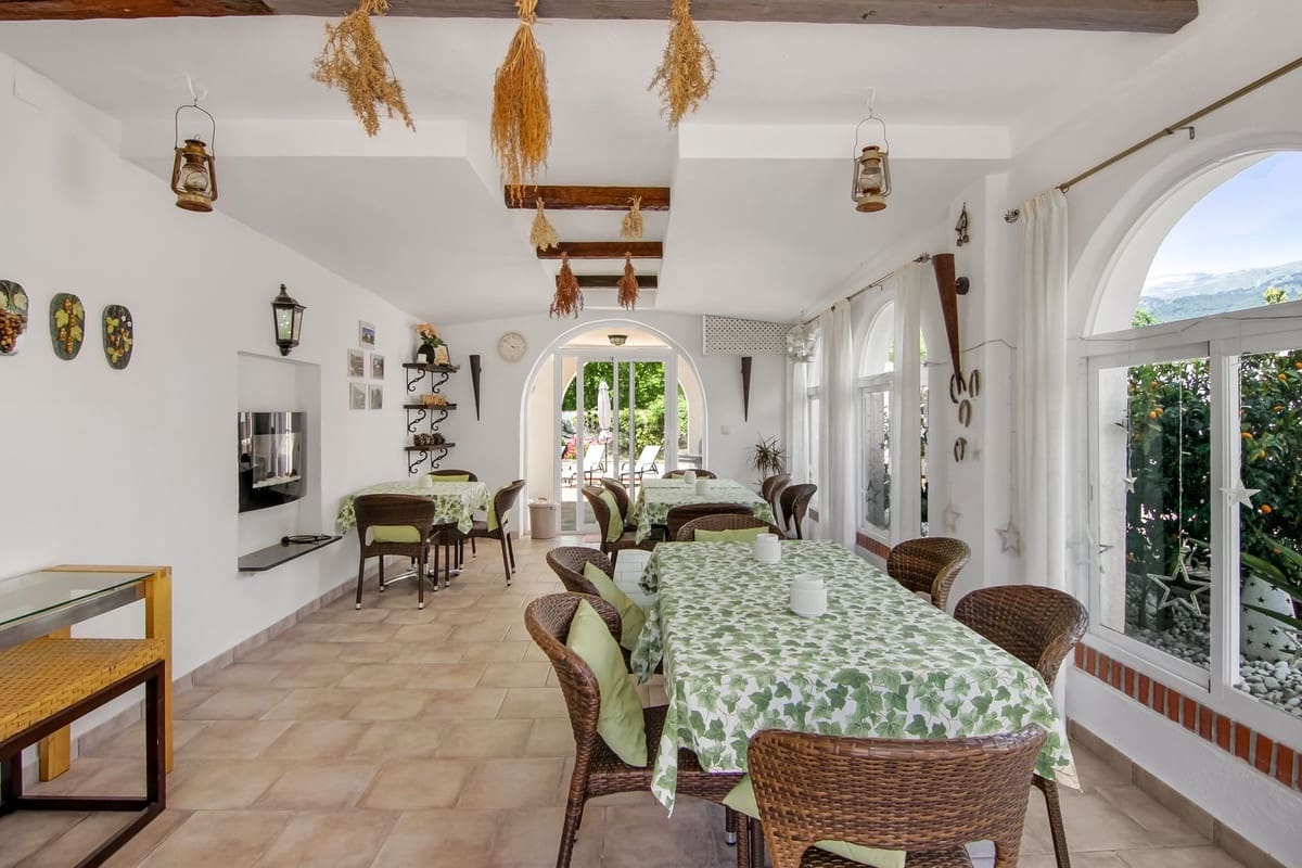 6 slaapkamer Finca/Landhuis te koop in Canillas de Albaida met zwembad garage - € 1.195.000 (Ref: 10128417)