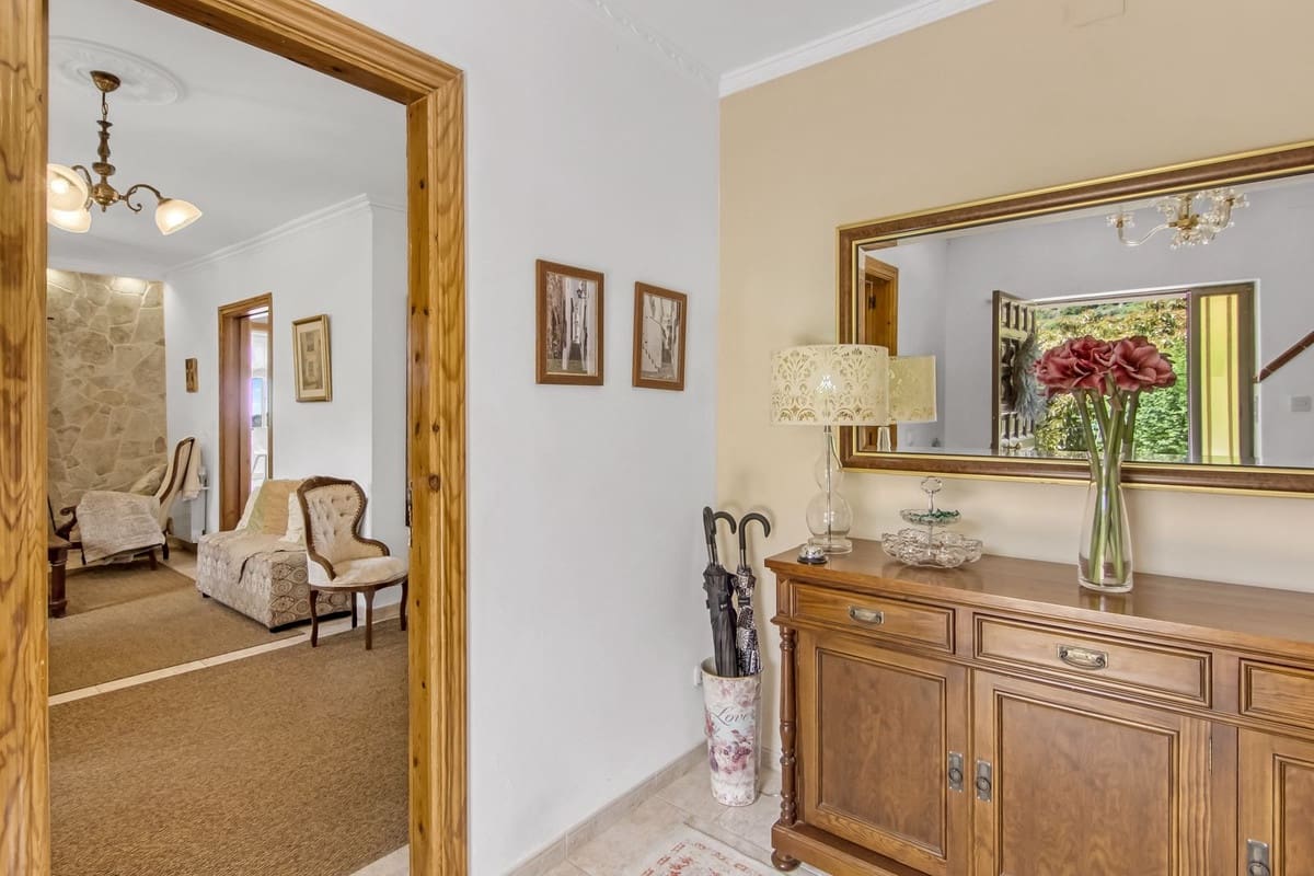 6 slaapkamer Finca/Landhuis te koop in Canillas de Albaida met zwembad garage - € 1.195.000 (Ref: 10128417)