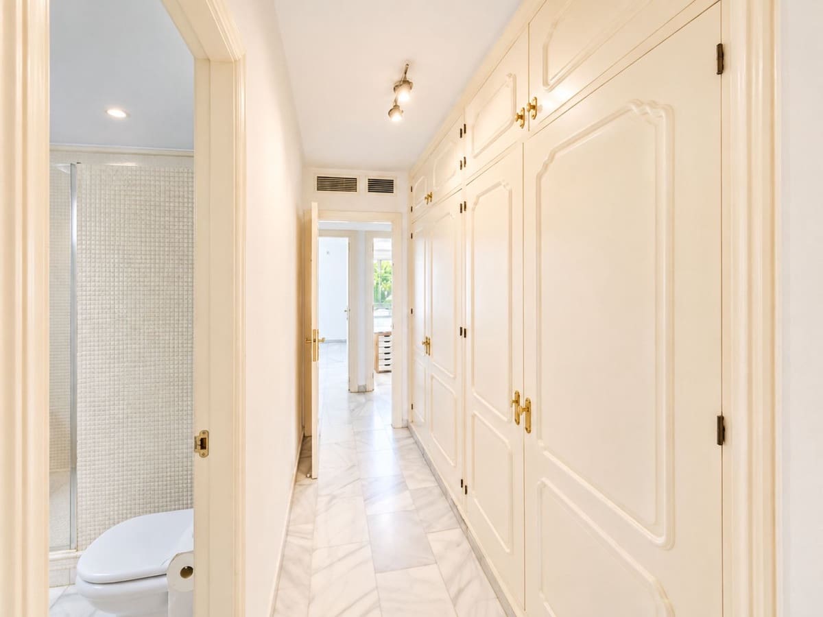 3 quarto Apartamento para venda em Atalaya-Isdabe com piscina garagem - 449 000 € (Ref: 10128421)