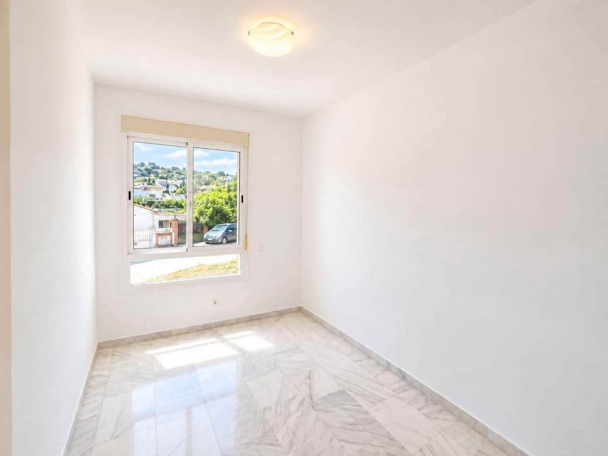 3 quarto Apartamento para venda em Atalaya-Isdabe com piscina garagem - 449 000 € (Ref: 10128421)