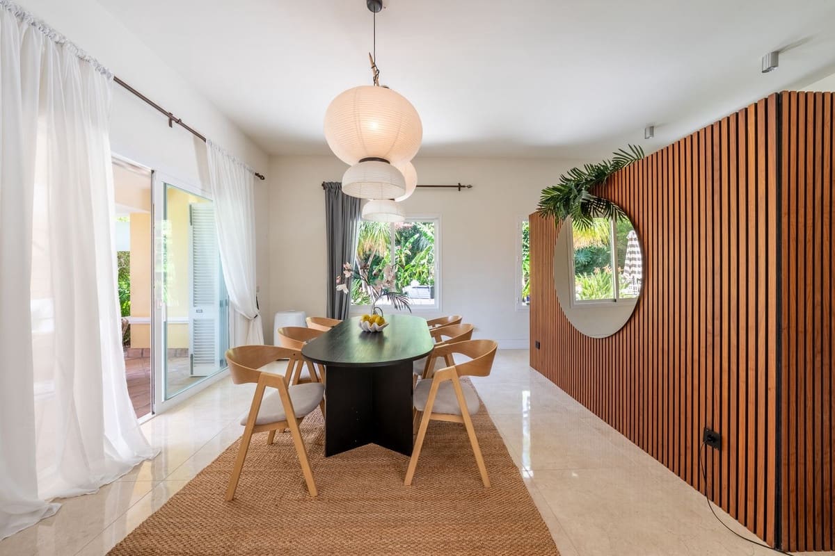 3 chambre Villa/Maison à vendre à La Quinta - 2 999 950 € (Ref: 10128430)