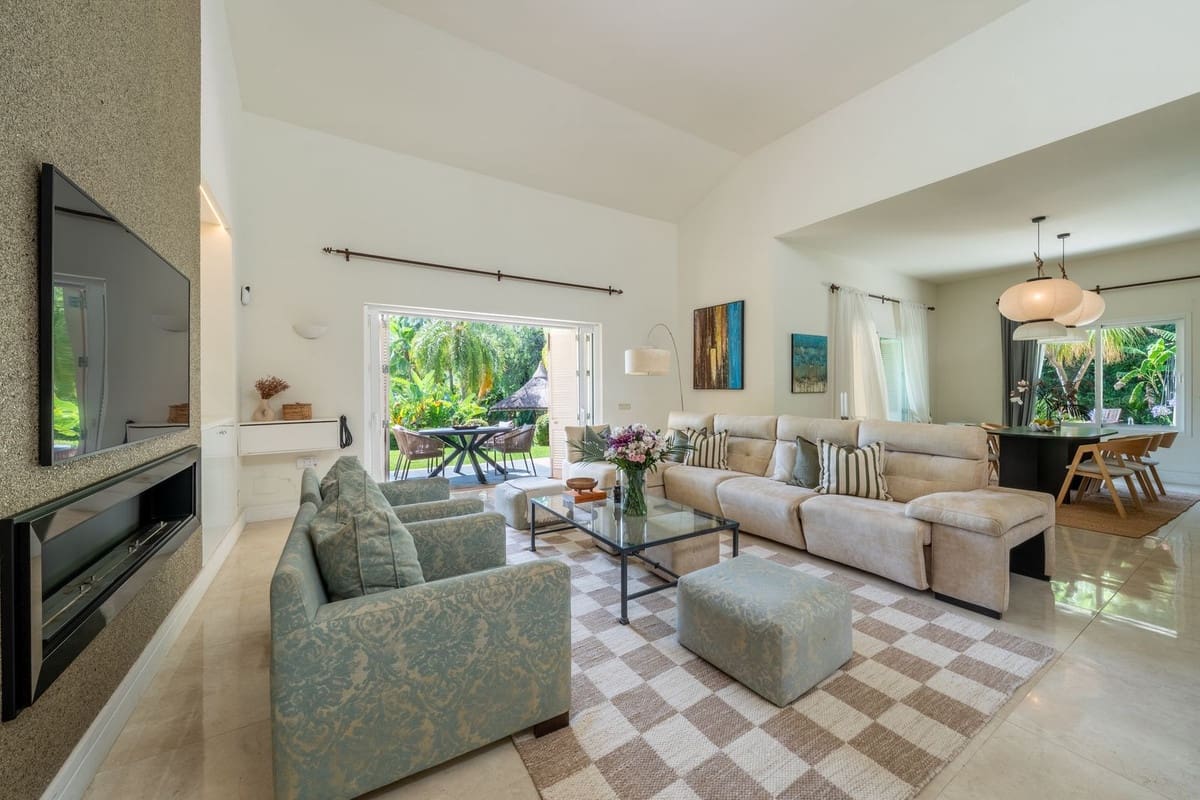 3 chambre Villa/Maison à vendre à La Quinta - 2 999 950 € (Ref: 10128430)