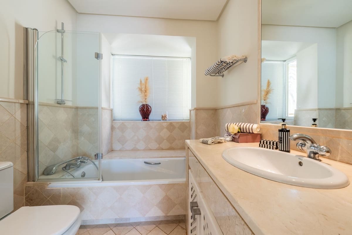 3 chambre Villa/Maison à vendre à La Quinta - 2 999 950 € (Ref: 10128430)