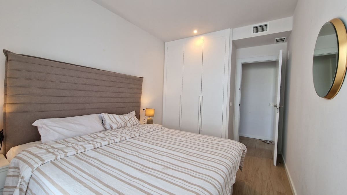 3 sypialnia Apartament na sprzedaż w Nueva Andalucia z basenem garażem - 550 000 € (Ref: 10128431)