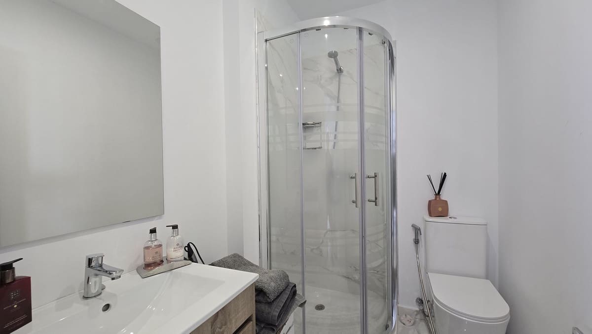 2 soverom Leilighet til salgs i Marbella med svømmebasseng - € 330 000 (Ref: 10128432)