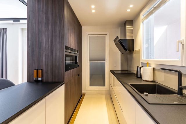 2 slaapkamer Appartement te koop in El Paraiso, Estepona met zwembad garage - € 499.000 (Ref: 10128437)