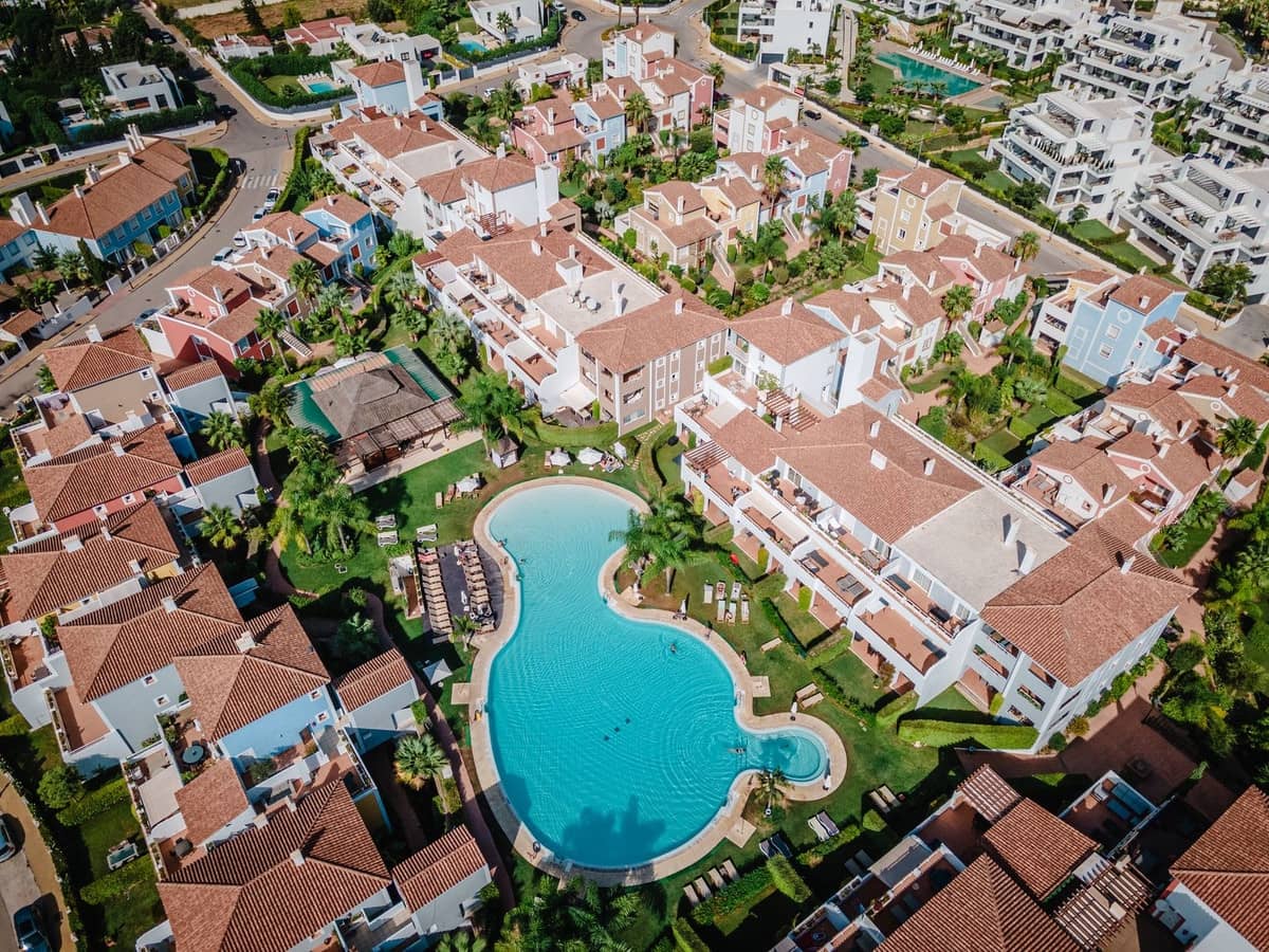 2 slaapkamer Appartement te koop in El Paraiso met zwembad garage - € 499.000 (Ref: 10128437)