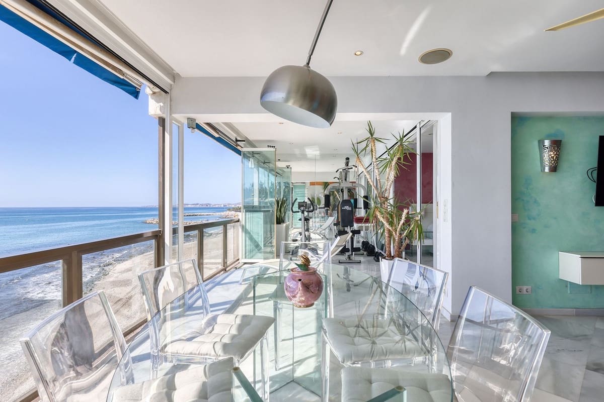 2 makuuhuone Huoneisto myytävänä paikassa Benalmadena Costa - 850 000 € (Ref: 10128438)