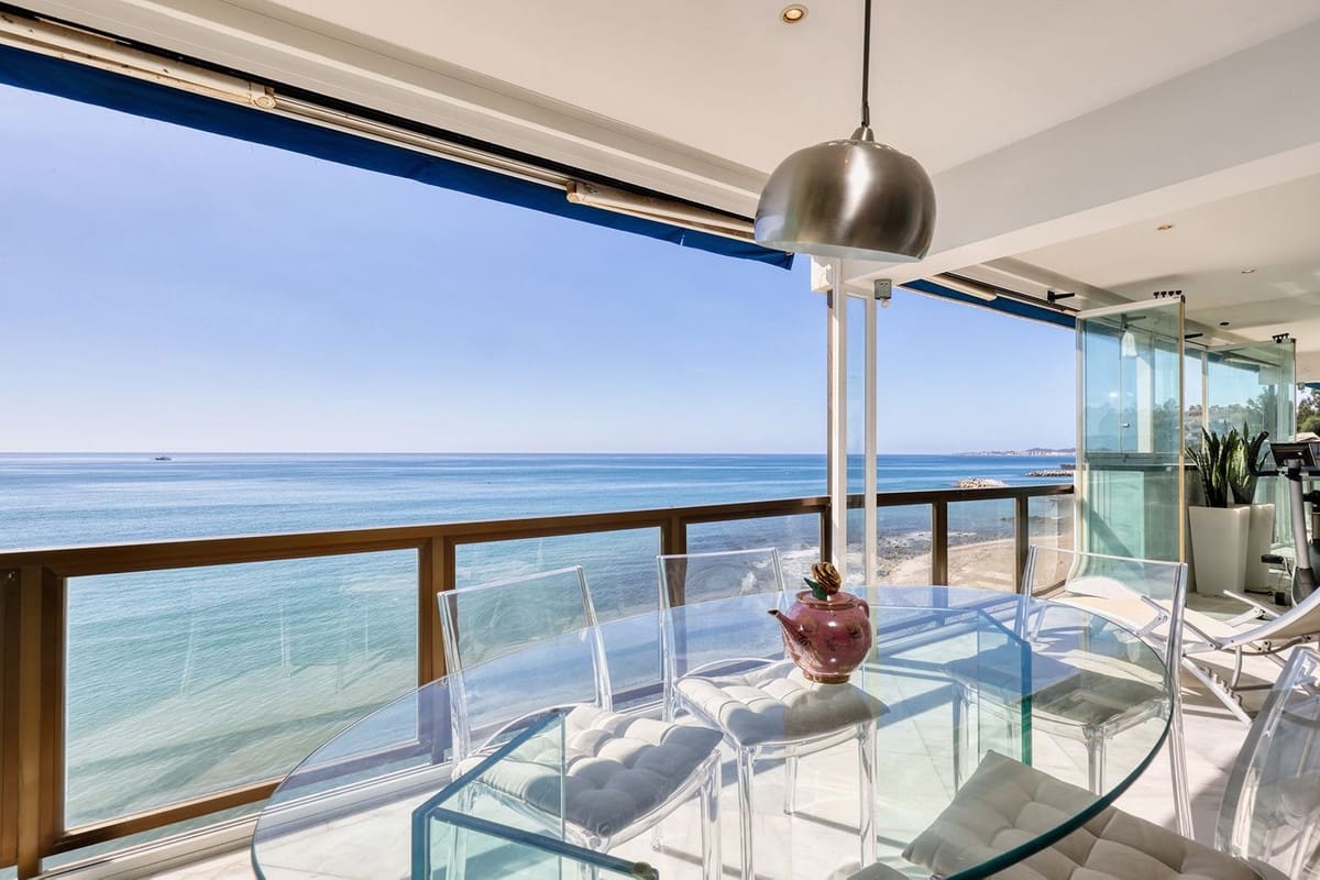 2 makuuhuone Huoneisto myytävänä paikassa Benalmadena Costa - 850 000 € (Ref: 10128438)
