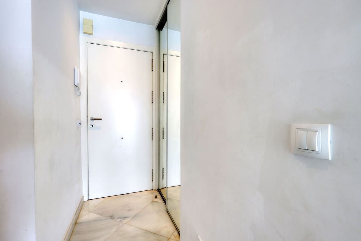 2 makuuhuone Huoneisto myytävänä paikassa Benalmadena Costa - 850 000 € (Ref: 10128438)