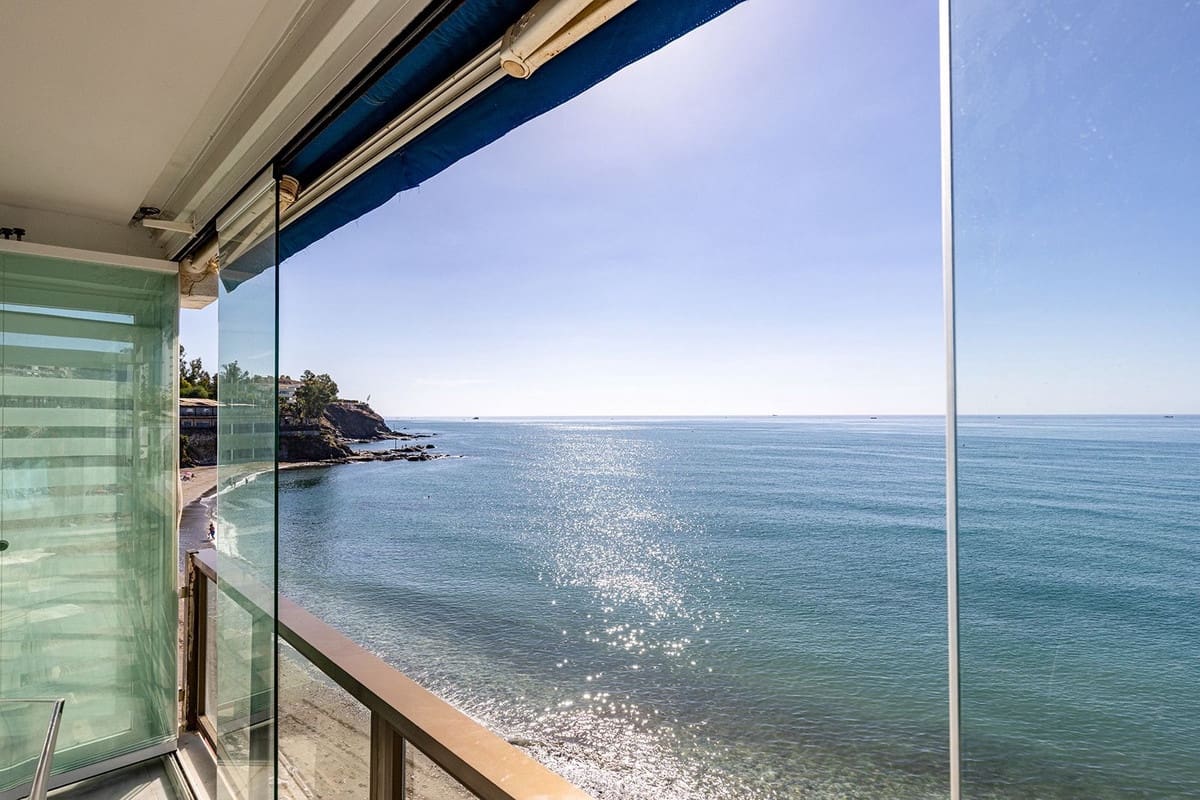 2 makuuhuone Huoneisto myytävänä paikassa Benalmadena Costa - 850 000 € (Ref: 10128438)