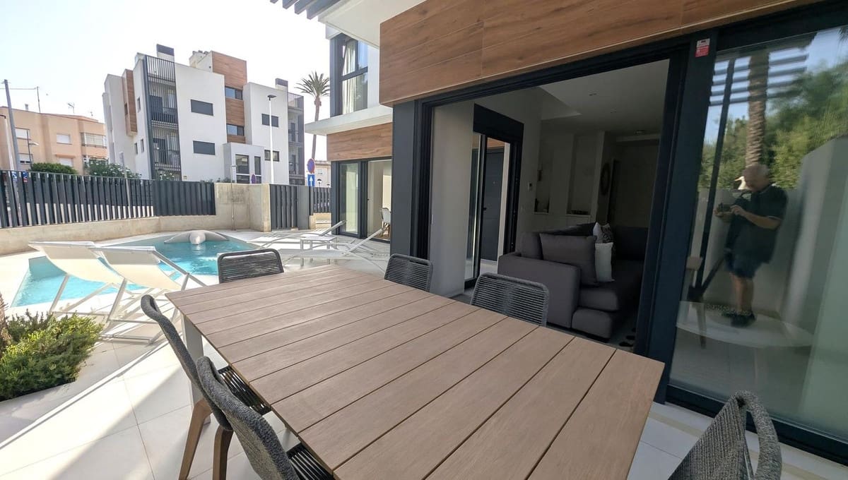 4 chambre Villa/Maison à vendre à Santiago de la Ribera avec piscine garage - 475 000 € (Ref: 10128439)