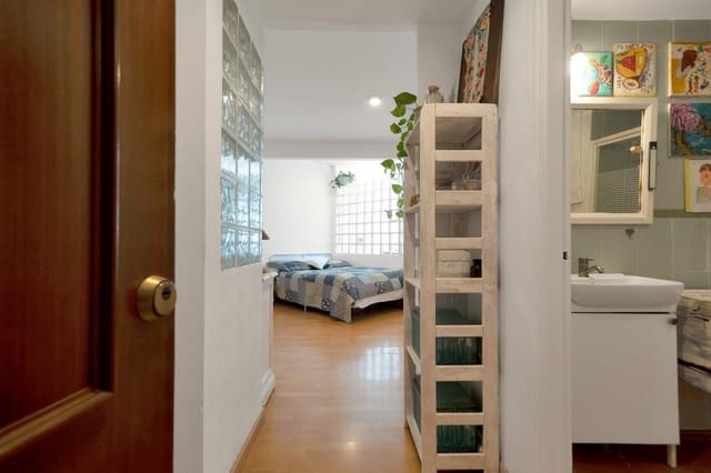 1 sovrum Lägenhet till salu i Playa Bajadilla - Puertos, Marbella - 299 000 € (Ref: 10128443)