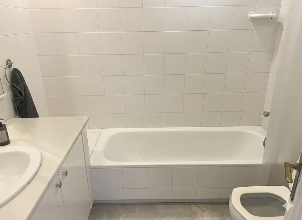 2 makuuhuone Huoneisto myytävänä paikassa Benahavis mukana uima-altaan - 335 000 € (Ref: 10128444)