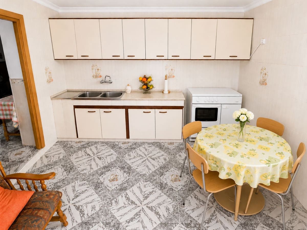 3 sypialnia Willa na sprzedaż w Cartama z basenem garażem - 187 000 € (Ref: 10128447)
