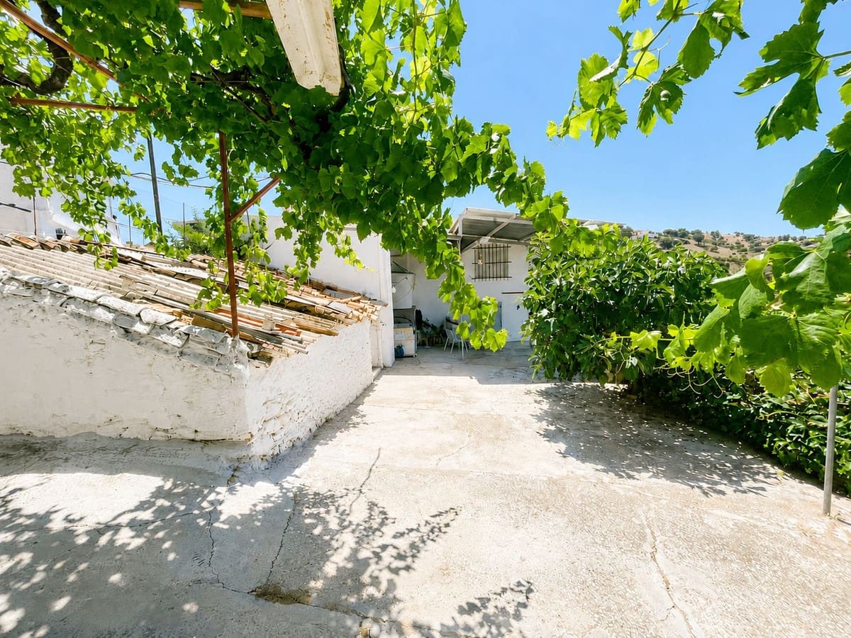 3 sypialnia Willa na sprzedaż w Cartama z basenem garażem - 187 000 € (Ref: 10128447)