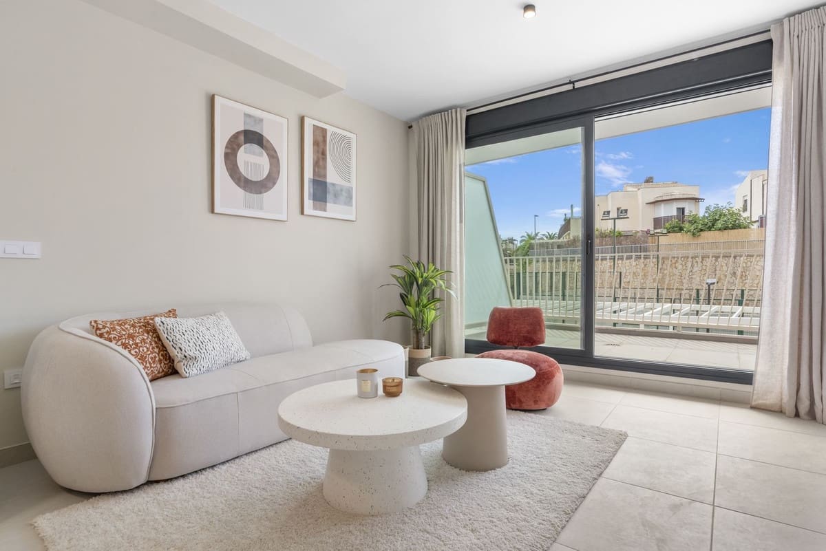 2 slaapkamer Appartement te koop in Mijas met zwembad garage - € 345.000 (Ref: 10128450)