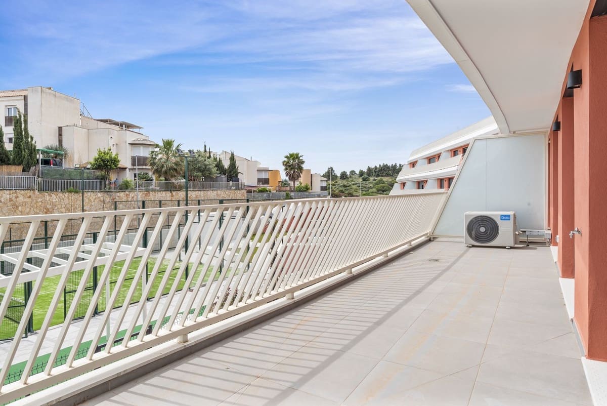2 slaapkamer Appartement te koop in Mijas met zwembad garage - € 345.000 (Ref: 10128450)