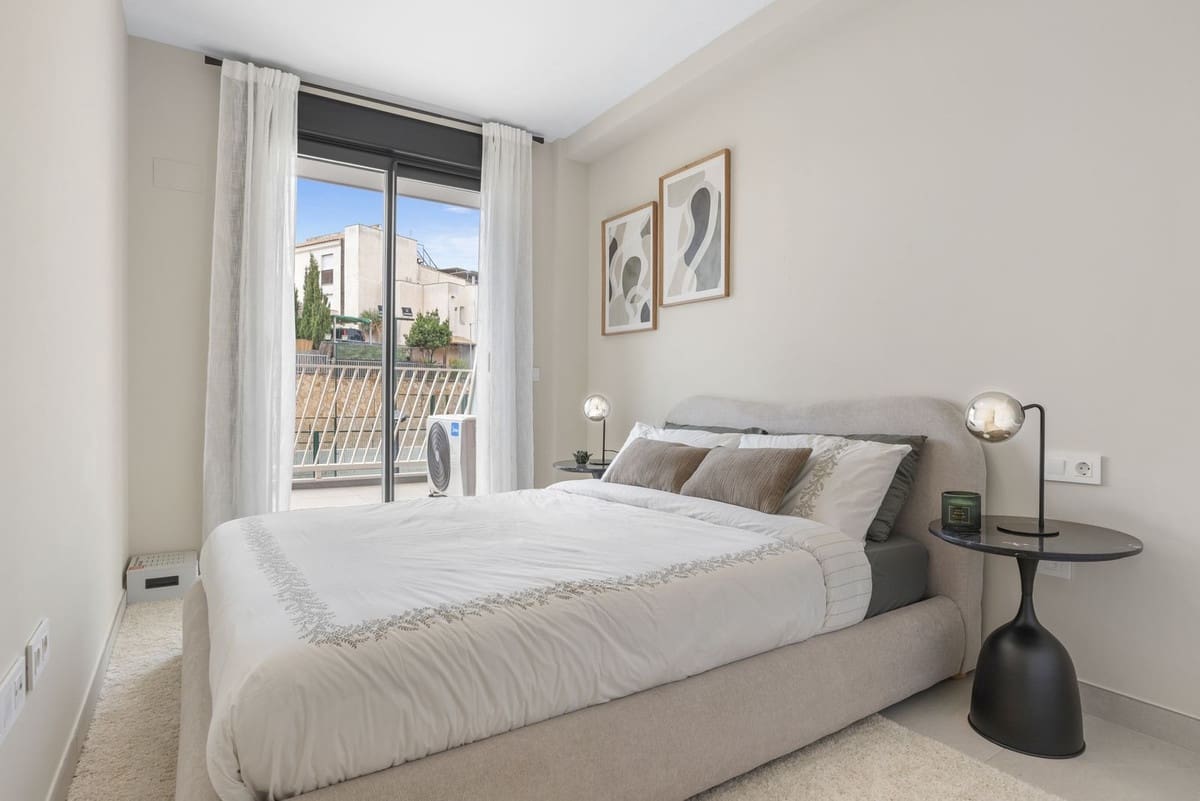2 slaapkamer Appartement te koop in Mijas met zwembad garage - € 345.000 (Ref: 10128450)