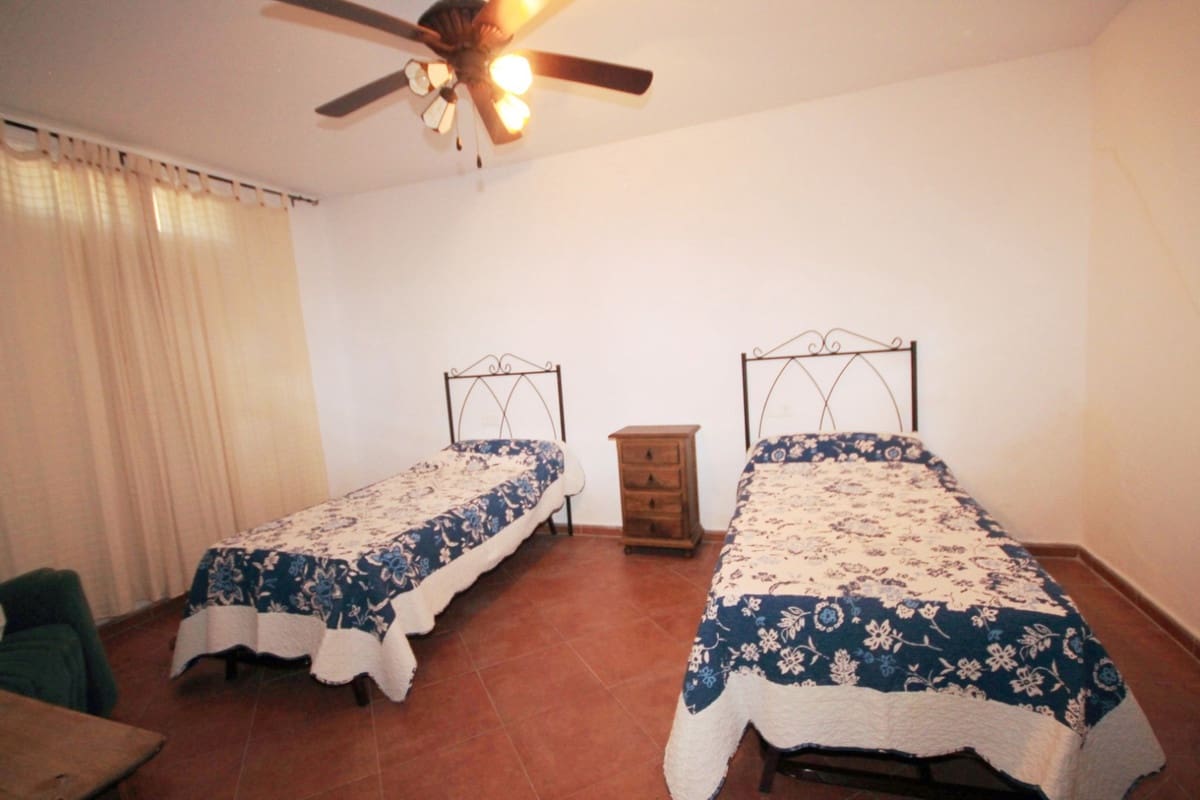 Finca/Casa Rural de 5 habitaciones en Guaro en venta con piscina garaje - 475.000 € (Ref: 10128452)