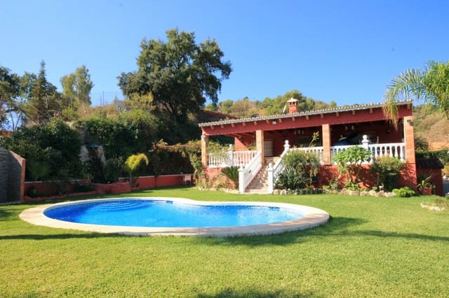 Finca/Casa Rural de 5 habitaciones en Guaro en venta con piscina garaje - 475.000 € (Ref: 10128452)