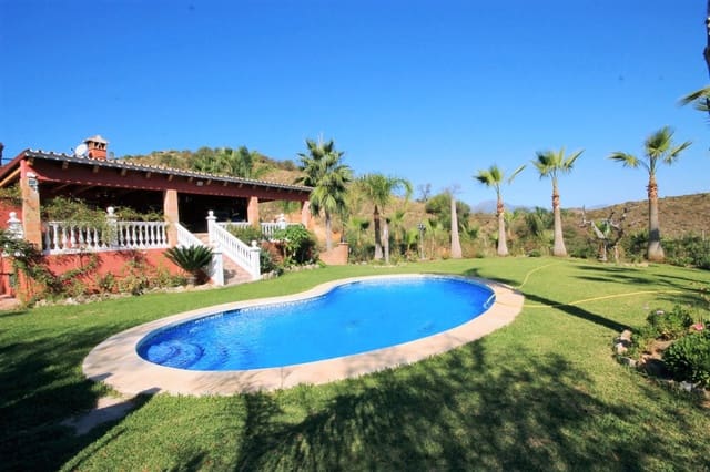 Finca/Casa Rural de 5 habitaciones en Guaro en venta con piscina garaje - 475.000 € (Ref: 10128452)