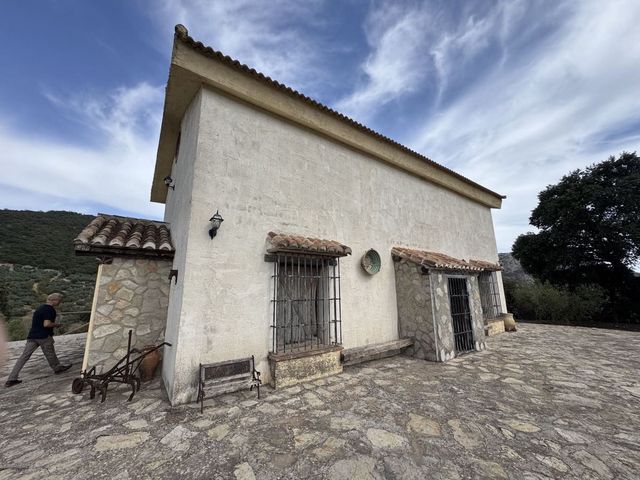 3 slaapkamer Finca/Landhuis te koop in Alfarnate met zwembad garage - € 380.000 (Ref: 10128454)