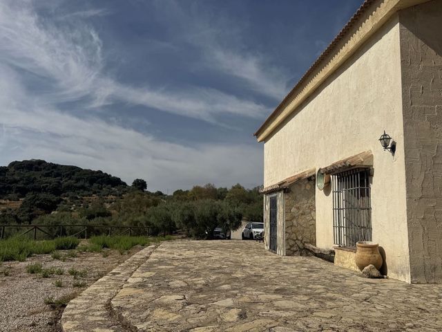 3 slaapkamer Finca/Landhuis te koop in Alfarnate met zwembad garage - € 380.000 (Ref: 10128454)