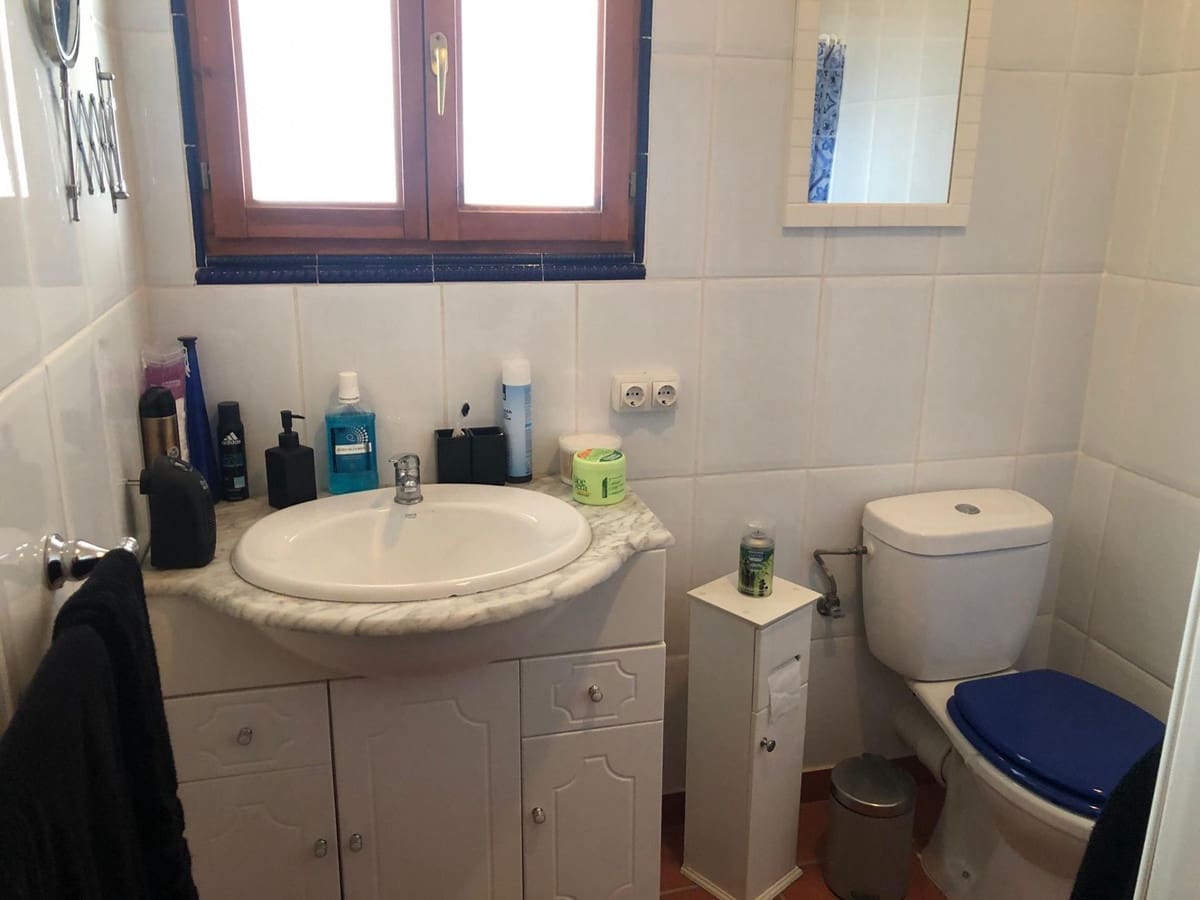 4 bedroom Townhouse for sale in Cuevas de San Marcos - € 168,000 (Ref: 10128458)