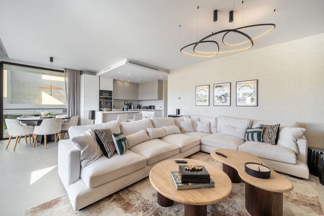 5 soverom Villa til salgs i Marbella med svømmebasseng garasje - € 2 550 000 (Ref: 10128466)