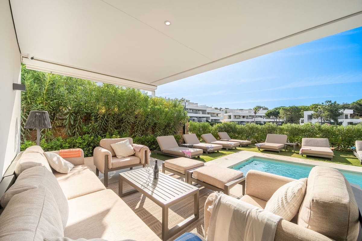 5 soverom Villa til salgs i Marbella med svømmebasseng garasje - € 2 550 000 (Ref: 10128466)