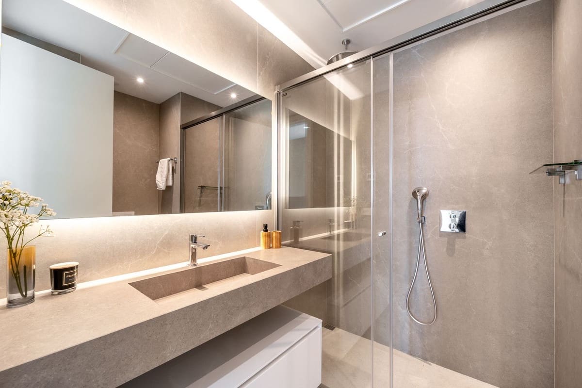 5 soverom Villa til salgs i Marbella med svømmebasseng garasje - € 2 550 000 (Ref: 10128466)