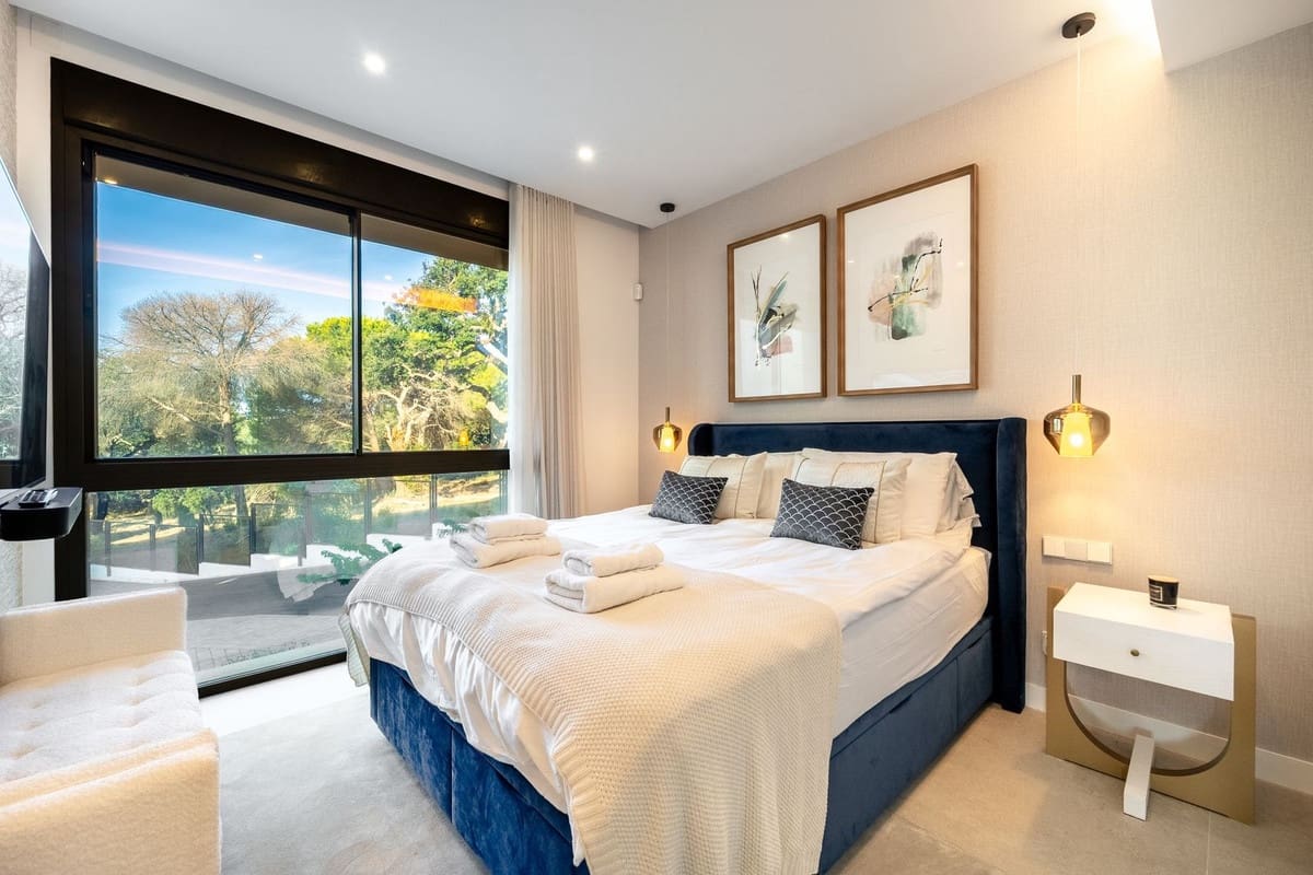 5 soverom Villa til salgs i Marbella med svømmebasseng garasje - € 2 550 000 (Ref: 10128466)