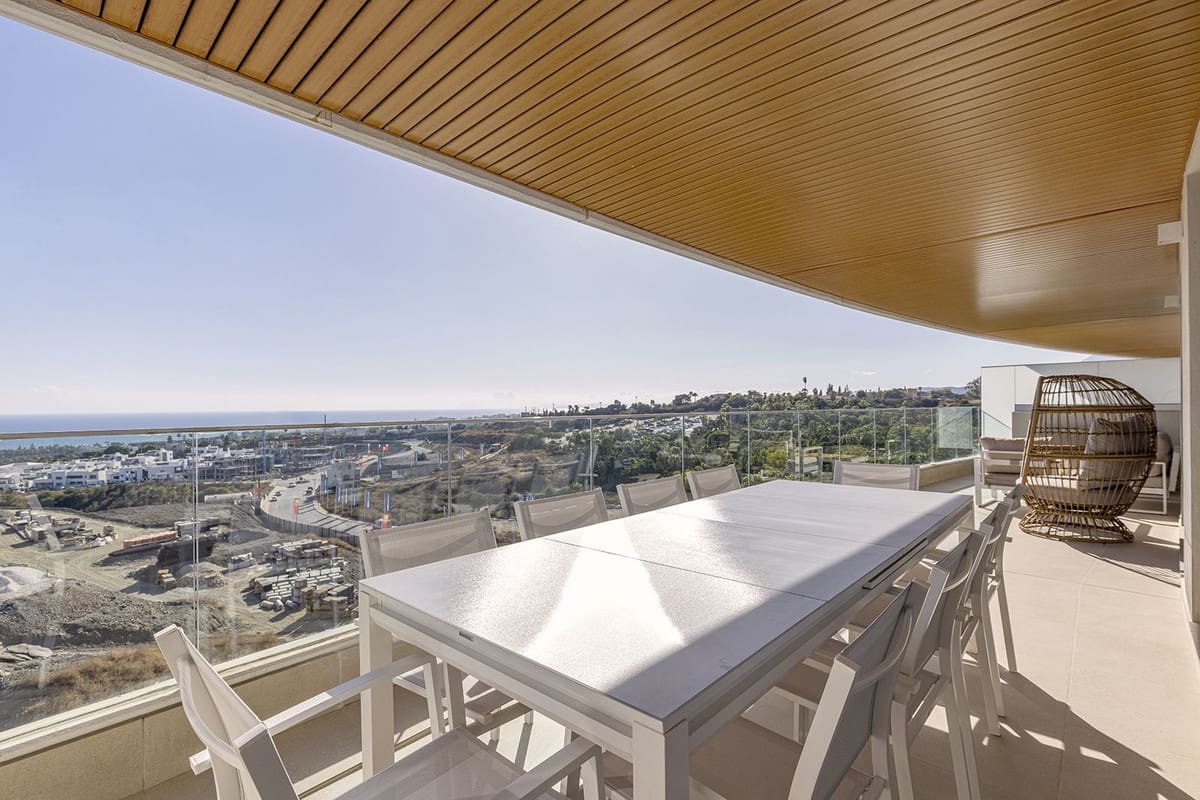 3 chambre Appartement à vendre à Estepona avec piscine garage - 795 000 € (Ref: 10128471)