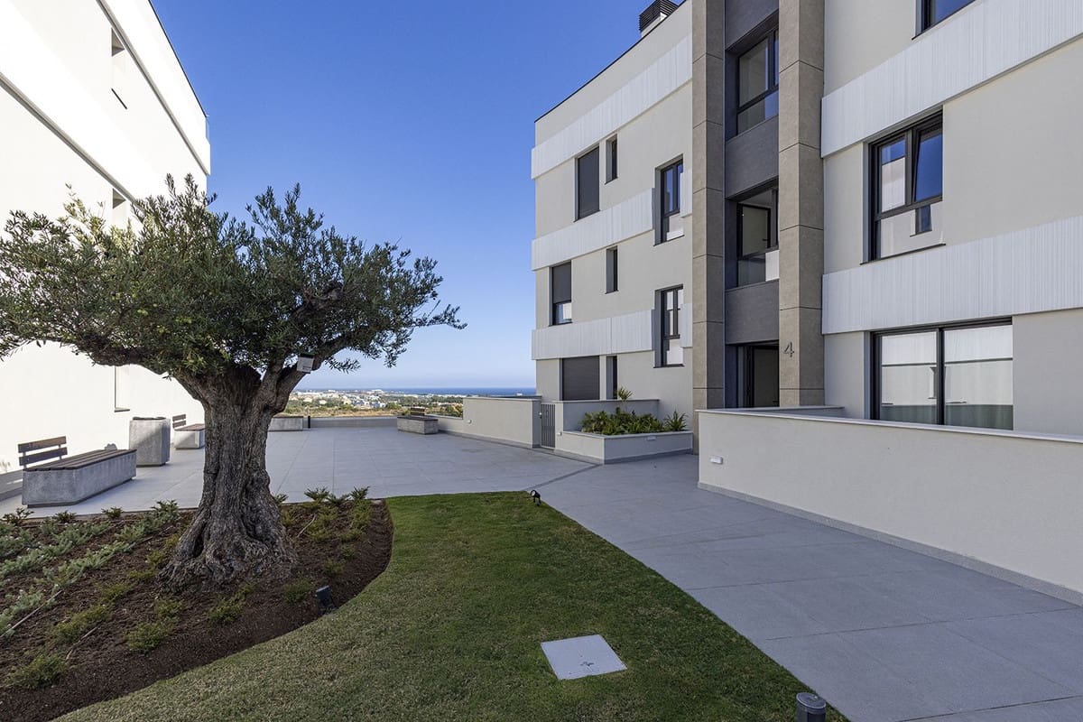 3 chambre Appartement à vendre à Estepona avec piscine garage - 795 000 € (Ref: 10128471)