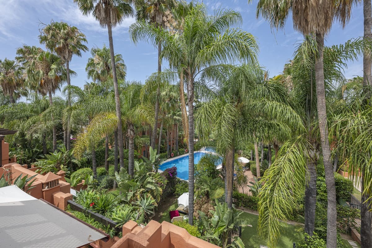 3 sovrum Hus till salu i Marbella med pool garage - 1 875 000 € (Ref: 10128474)