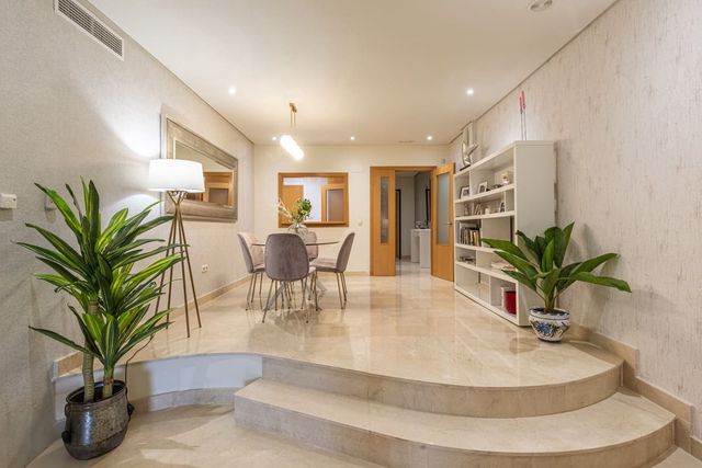 2 bedroom Apartment for sale in Las Brisas, Marbella with pool garage - € 850,000 (Ref: 10128481)