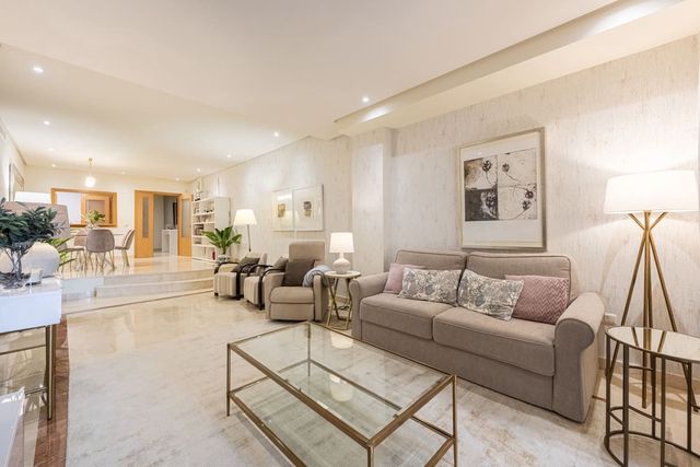 2 bedroom Apartment for sale in Las Brisas, Marbella with pool garage - € 850,000 (Ref: 10128481)