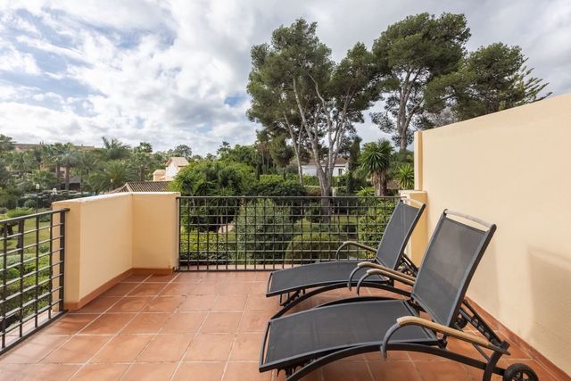 2 bedroom Apartment for sale in Las Brisas, Marbella with pool garage - € 850,000 (Ref: 10128481)