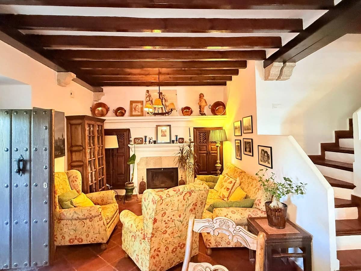 Finca/Casa Rural de 3 habitaciones en Alora en venta con piscina garaje - 649.000 € (Ref: 10128486)
