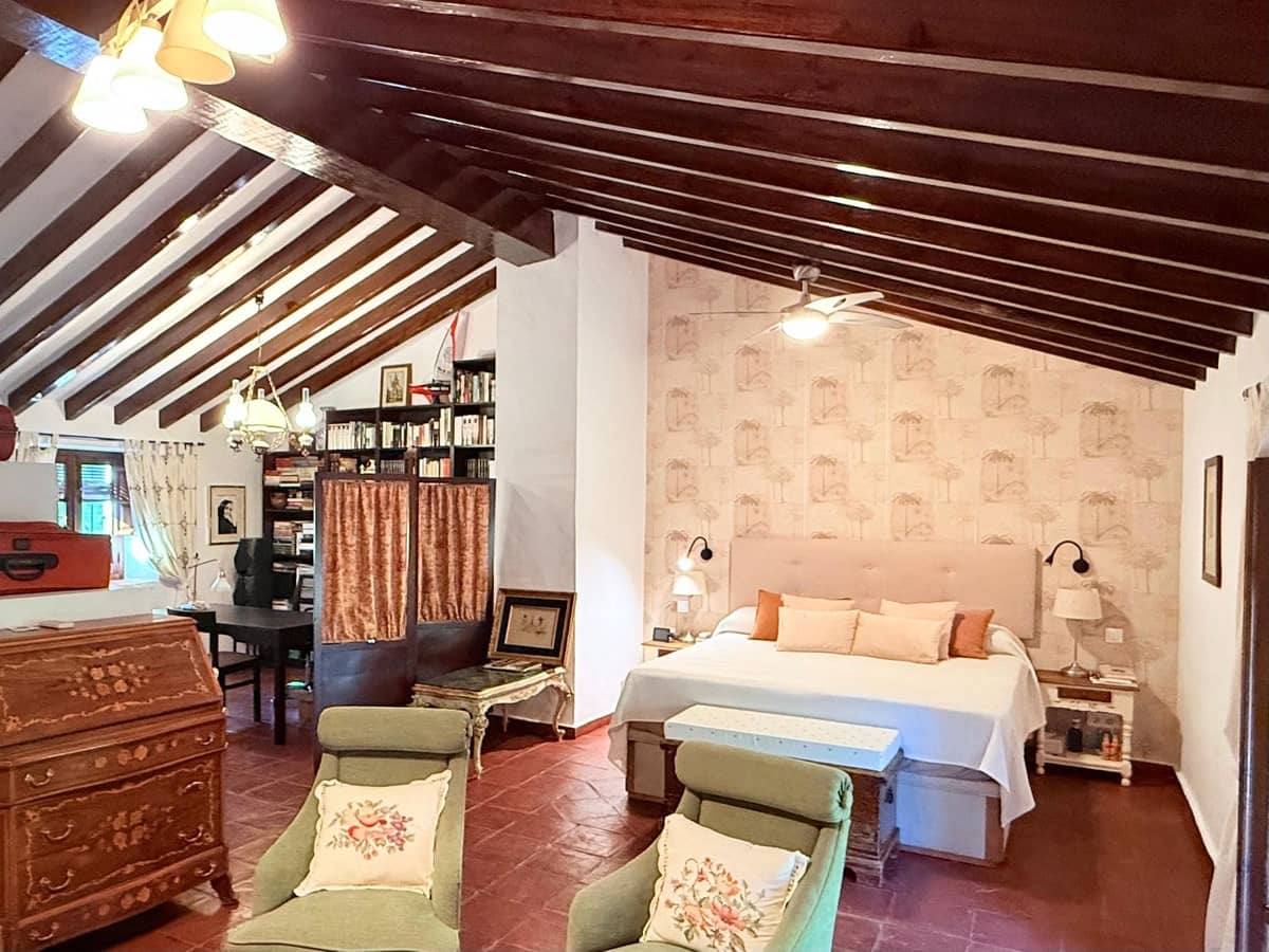 Finca/Casa Rural de 3 habitaciones en Alora en venta con piscina garaje - 649.000 € (Ref: 10128486)