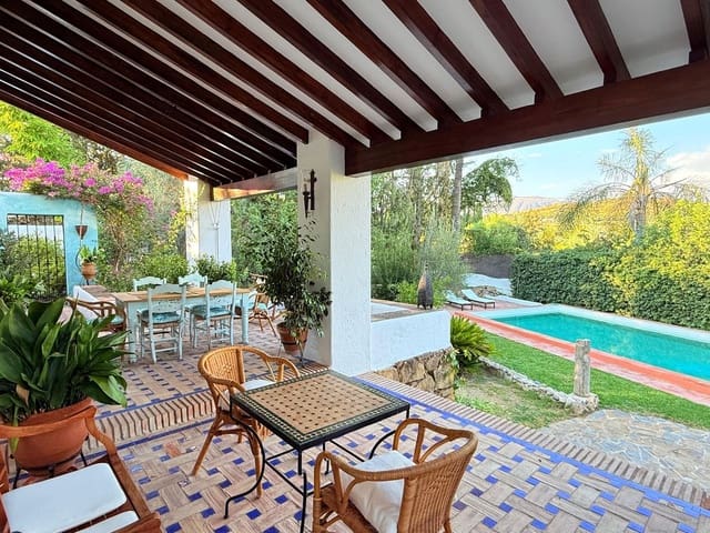 Finca/Casa Rural de 3 habitaciones en Alora en venta con piscina garaje - 649.000 € (Ref: 10128486)