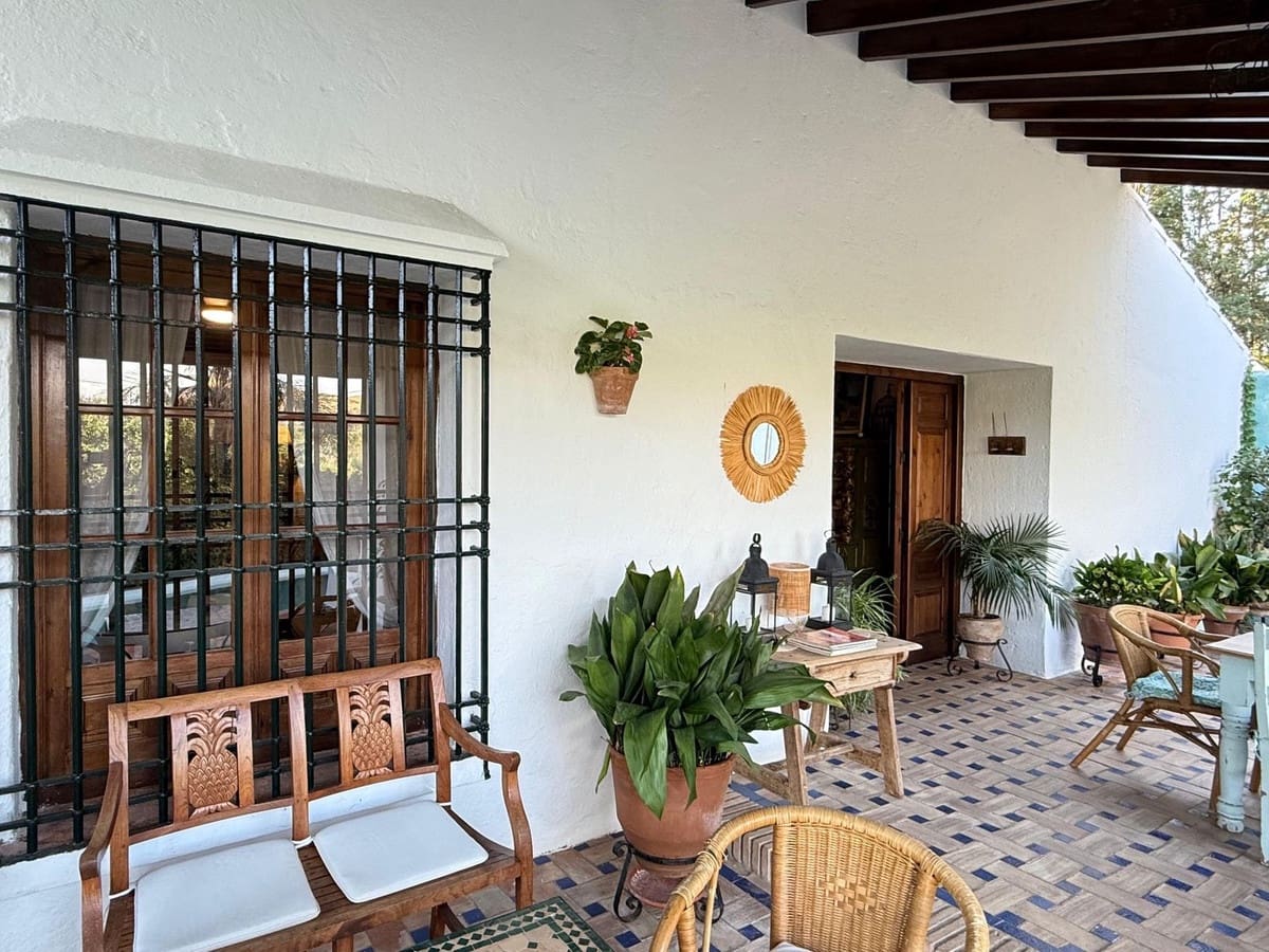 Finca/Casa Rural de 3 habitaciones en Alora en venta con piscina garaje - 649.000 € (Ref: 10128486)